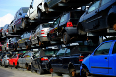 Cómo conseguir recambios de coches a precios de fábrica